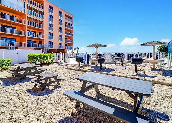 Reef Club 504 *